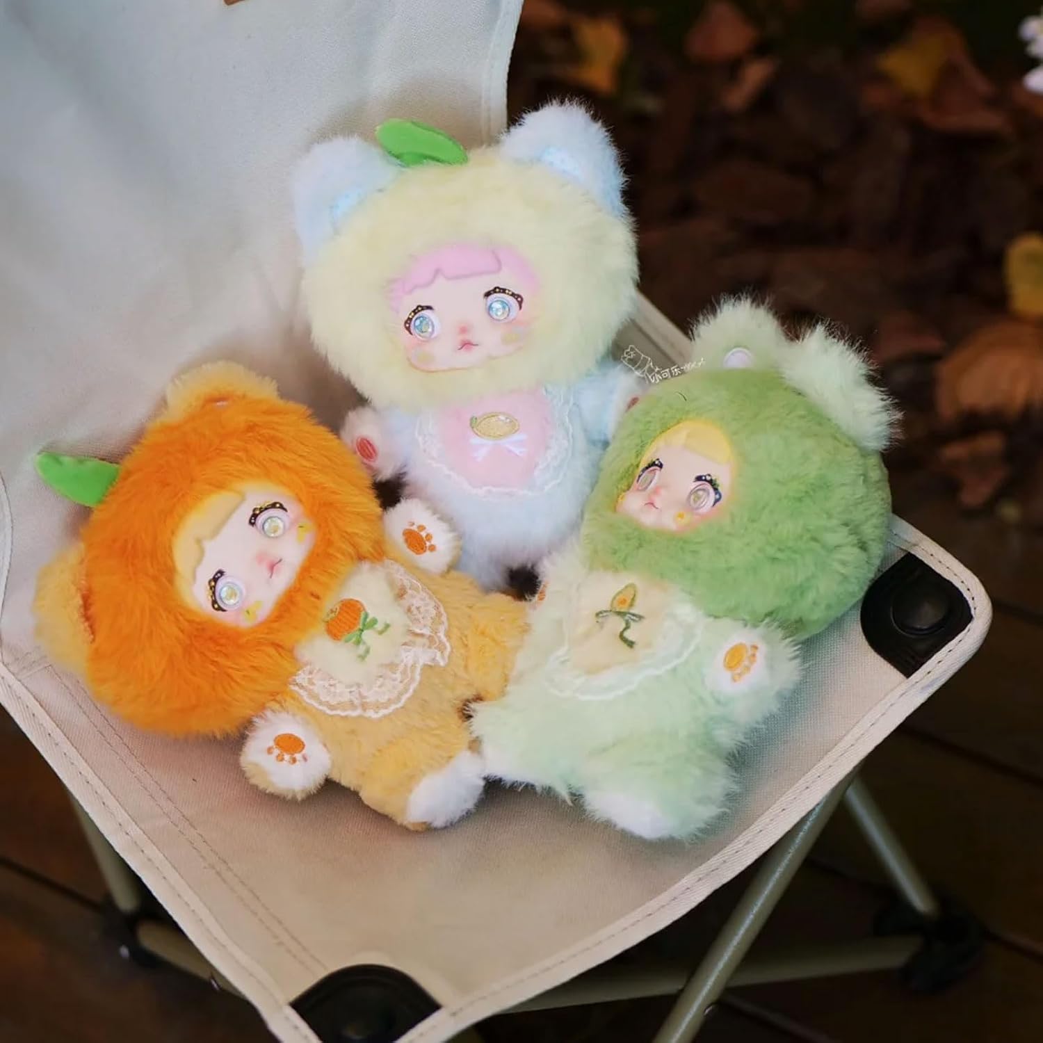 Nommi Blind Box Plush, Nommi Interesting Fruits Series, Cute Nommi Plush Doll with Character Card, Collectible Figures for Adult Holiday Birthday Gifts, Single Box (1 of 7 Possible Styles)
