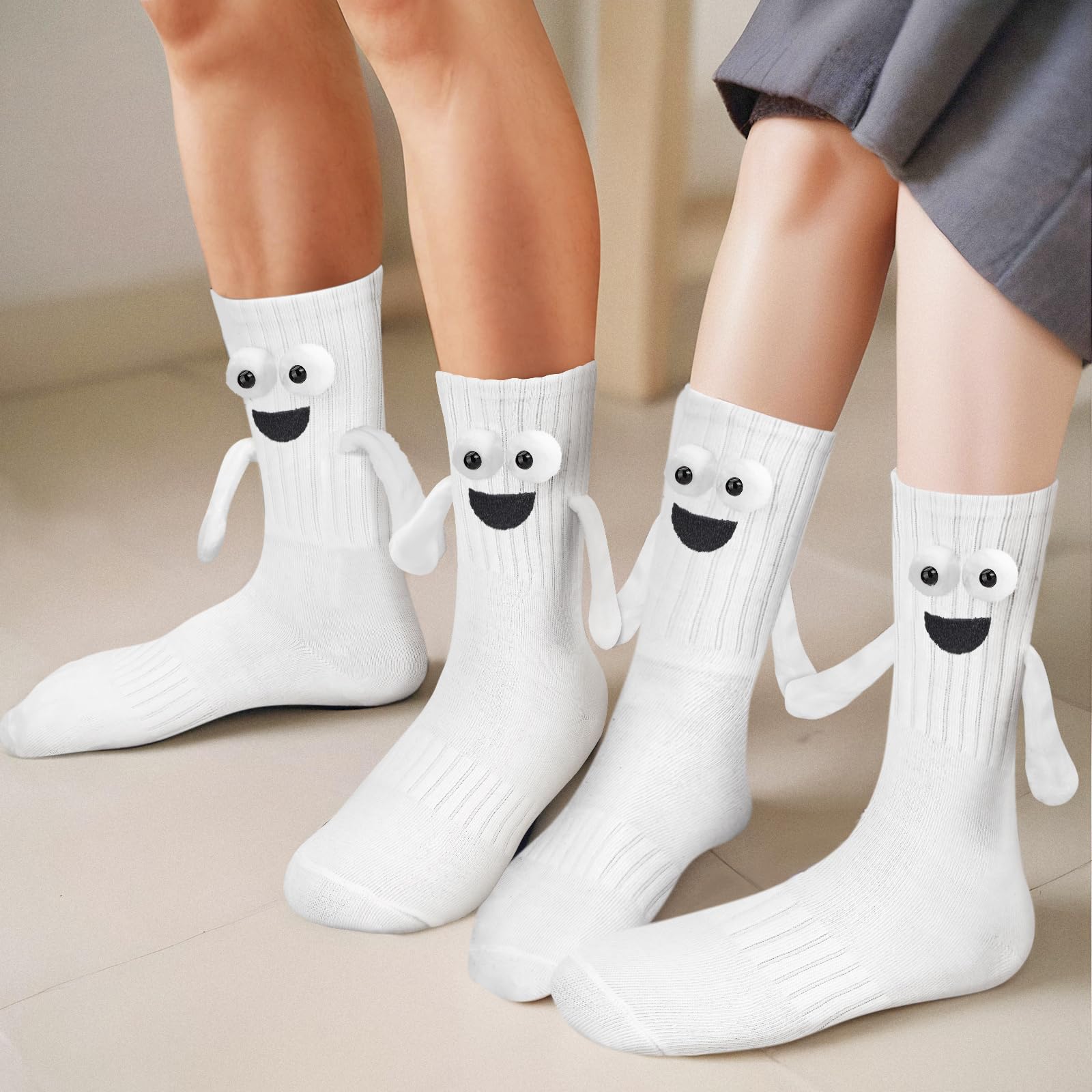 2 pares de calcetines magnéticos que se sostienen de la mano, regalos divertidos para mujeres, hombres, adolescentes, parejas, rellenos de calcetines de Navidad, regalos de broma