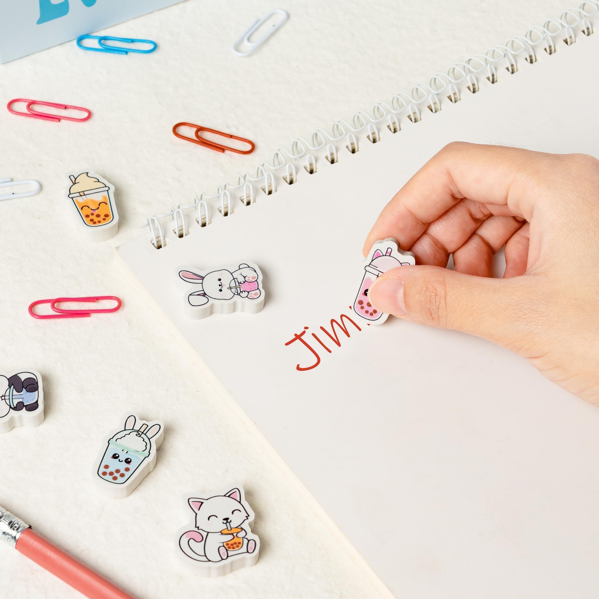 Bubble Tea Mini-Radiergummi für Kinder, Weihnachtsgeschenk, Wintergeschenke, 60 Stück, niedlich, Kawaii, Panda, Kaninchen, Katze, Boba, Tasse, Radiergummis, 3D-Schreibtisch-Puzzle-Zubehör für