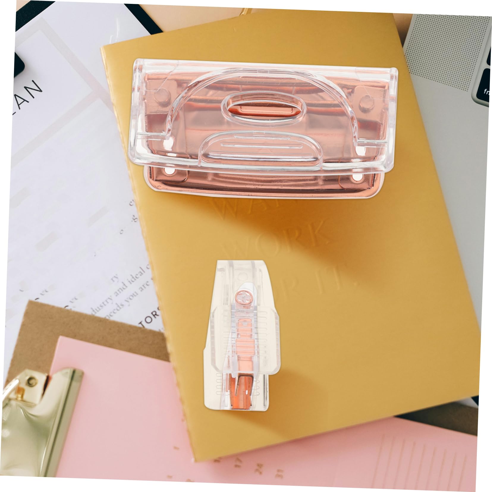 DOITOOL 3 Set Perforatrice e Pinzatrice Portatile per Ufficio con Design Elegante Rimozione Facile Dei Graffetti e Perforazione Precisa per Documenti Strappi