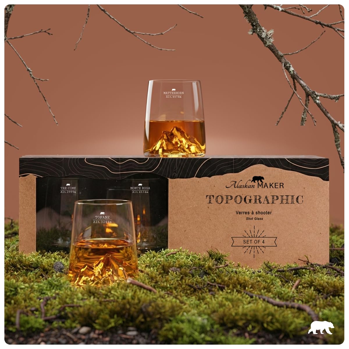 Alaskan MAKER Cofanetto da 4 bicchierini shot da 6,5 cl in vetro cristallino di alta qualità, soffiati artigianalmente, con montagne in rilievo | Forma a tulipano | TOPOGRAPHIC