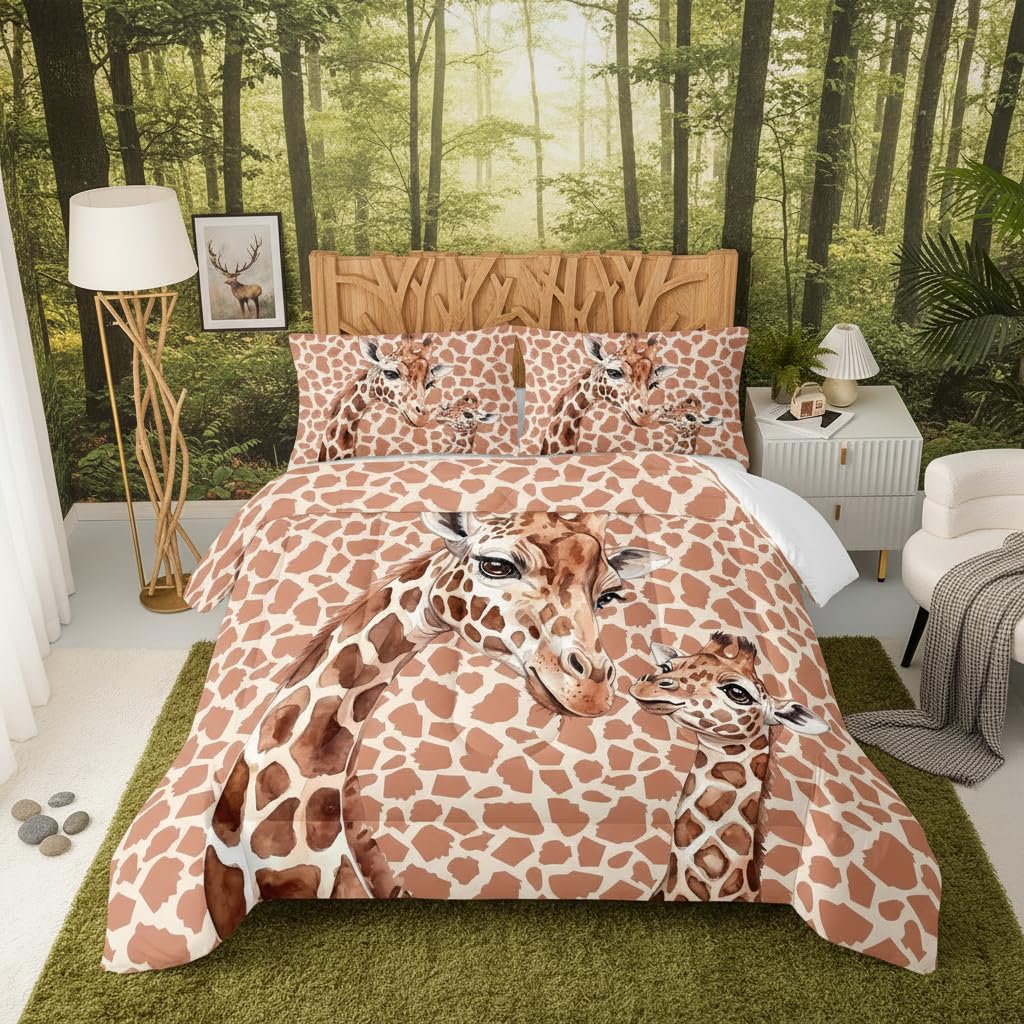 QOOMO Cartoon Giraffe Comforter for Girls Boys, Yellow, Full Size
