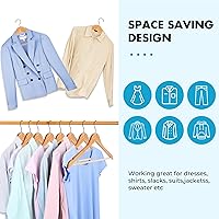 Vista 7 de JS HOME Paquete de 20 perchas de madera resistente con acabado extra suave, muescas cortadas con precisión y gancho giratorio negro de 360 grados