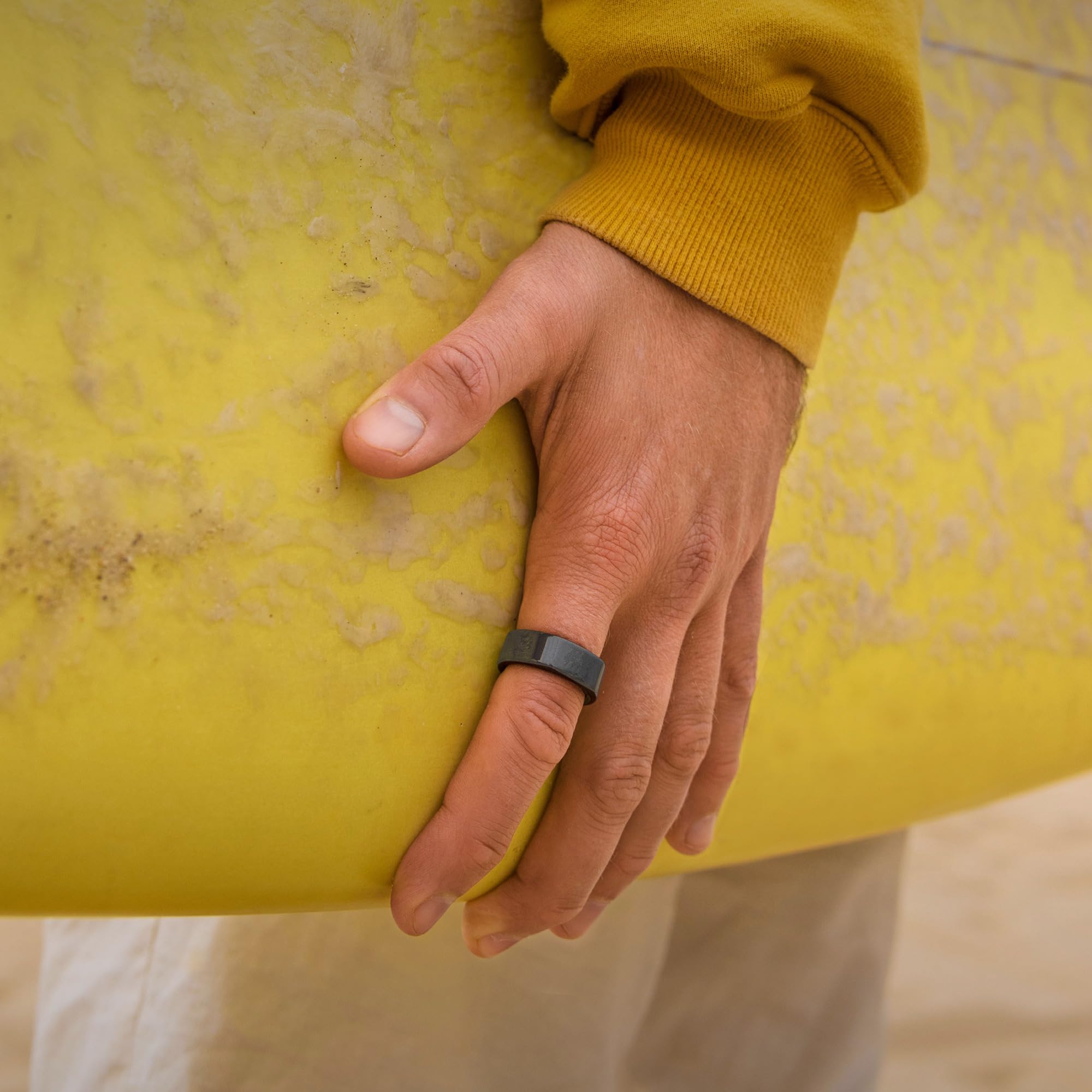 Oura Gen3 Heritage Anneau connecté - Taille 6, Stealth | Suivi sommeil, fréquence cardiaque et activité - Max. 7 jours d'autonomie - Compatible iOS/Android - Baguier Oura pour trouver votre taille