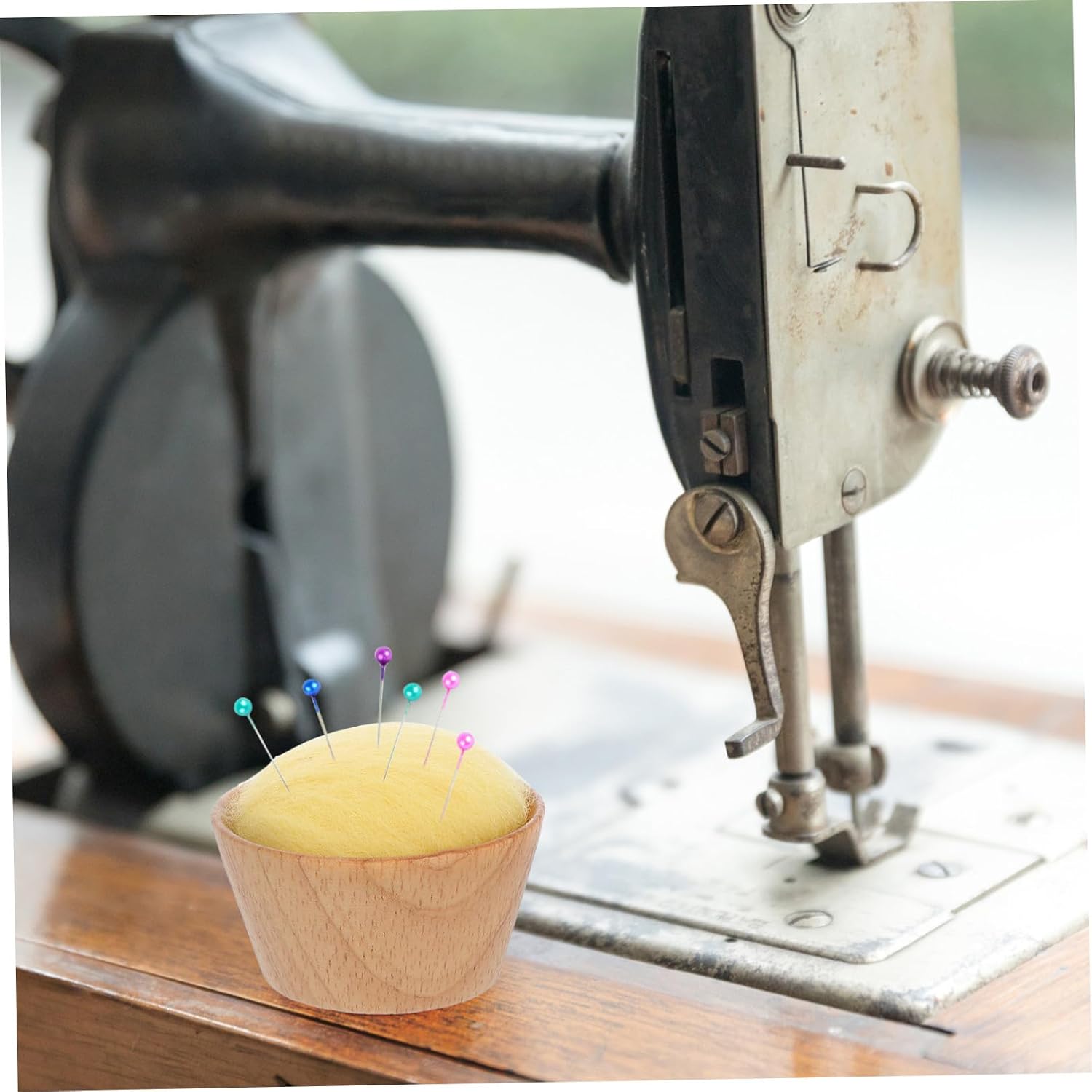 PERSELOSO Handmade Wooden Base Wool Ball Pin Cushion Sewing Needle Organizer Portable Yellow Pincushion for Embroidery and Needle Fixing Tools