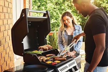 Napoleon Freestyle 365 3-Burner Propane Grill | Graphite Grey, Outdoor BBQ, Graphite Grey, Folding Side Shelves, Cast Iron Iconic WAVE Grates