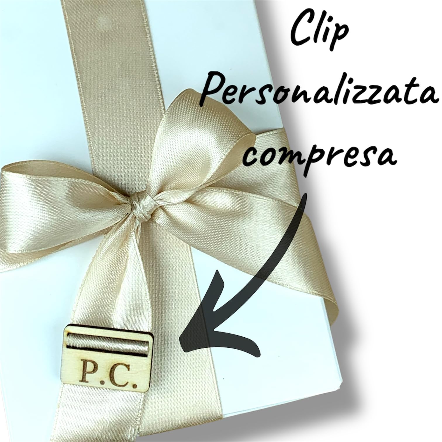 D A N A E FRAGRANZE ITALIANE Angelo in Legno e Polvere di Marmo, Personalizzabile, 10 x 9 cm, con Scatola Regalo, Confetti, Bigliettino e Nastro, Bomboniera per Battesimo, Comunione.