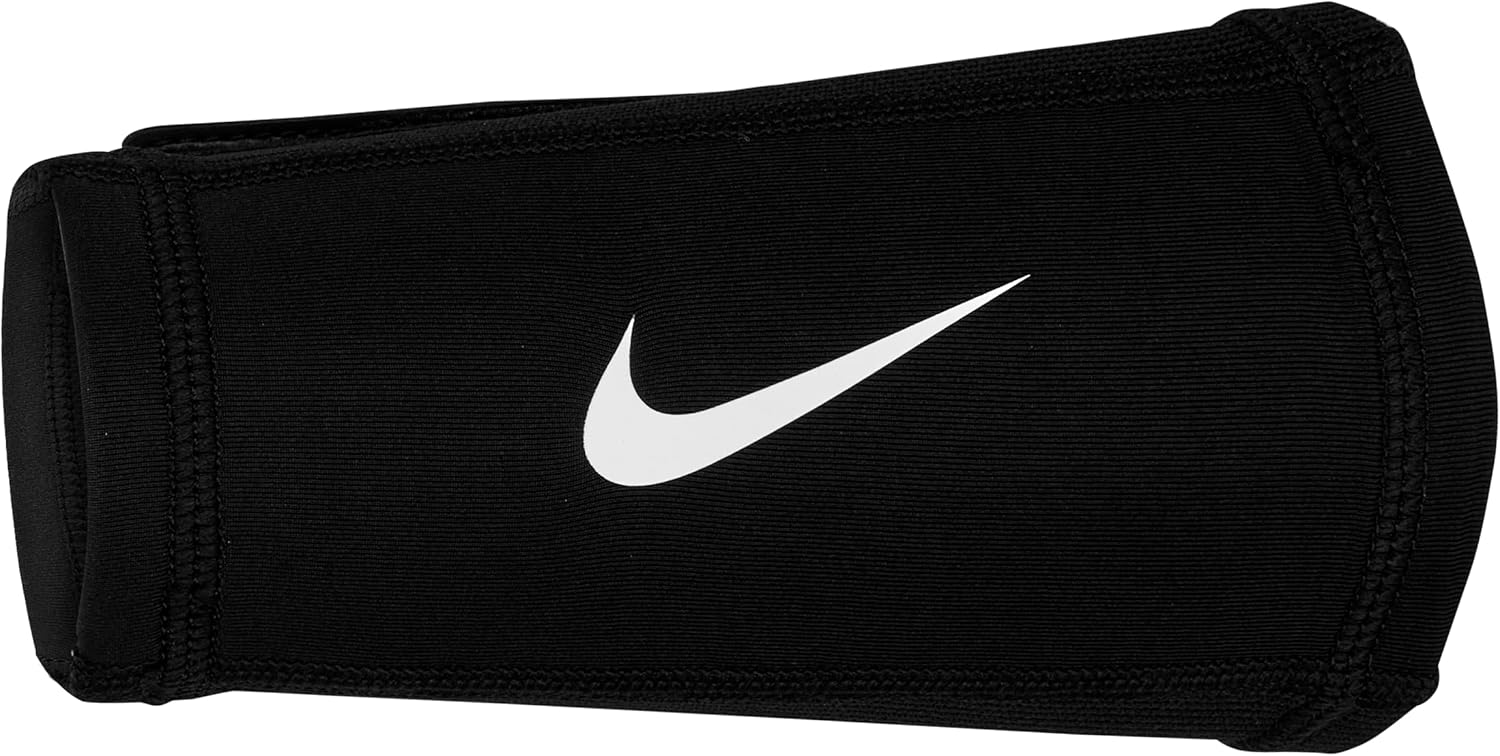 Nike Football Adult Pro Dri-Fit Playcoach 2.0