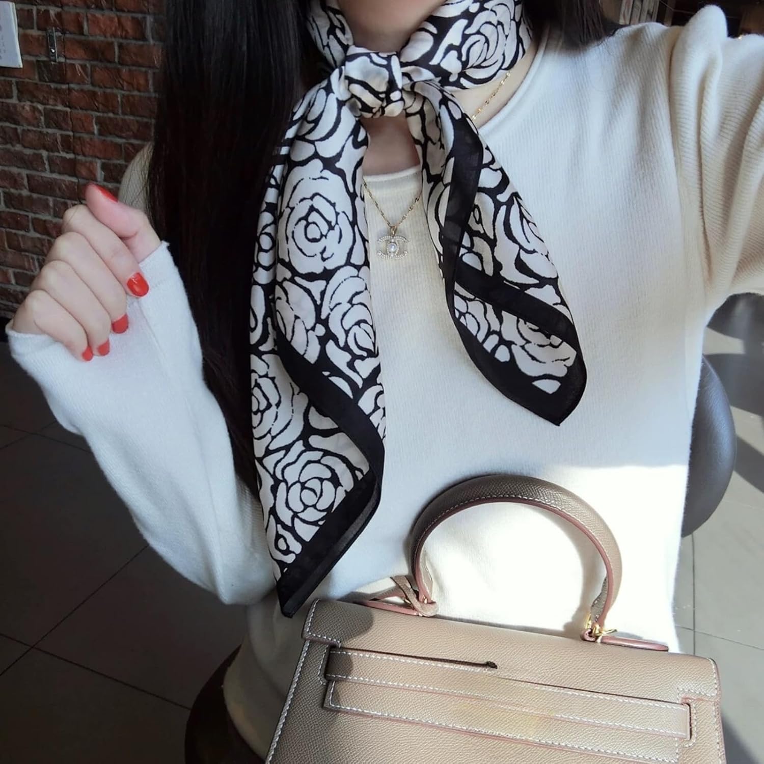 PoeticEHome 100% Pure Mulberry Silk Square Scarf 27"x27" Women Neckerchief Headscarf Gift Packed - Image 4