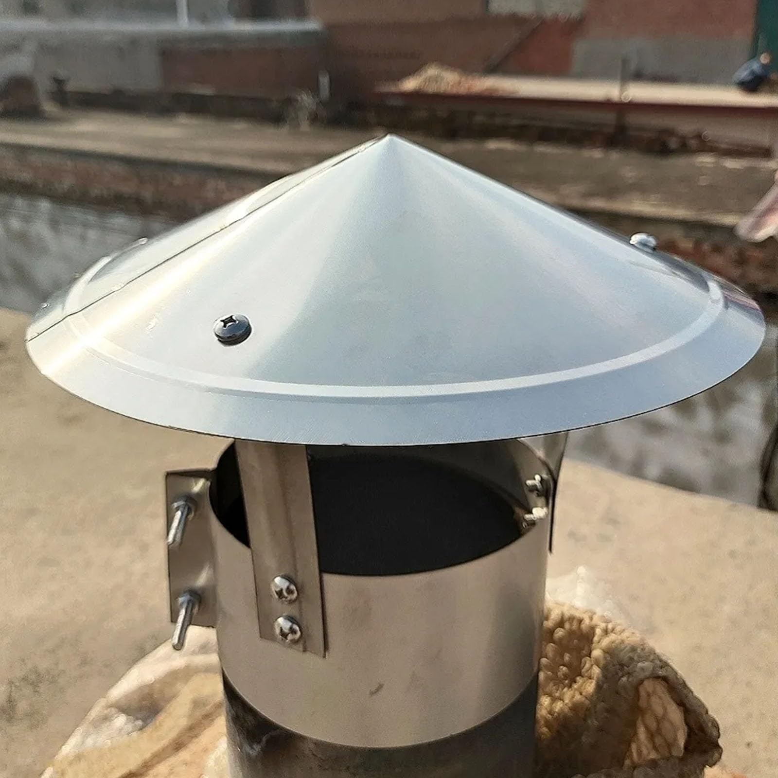 BHFLJSAQ Chimney Rain Caps,Adjustable 304 Stainless Steel Chimney Cap, Round Roof Rain Cover for 3.1" to 11.8" Diameter Outdoor Chimneys, Durable Top Vent Cap (5.9") for Weather Protection