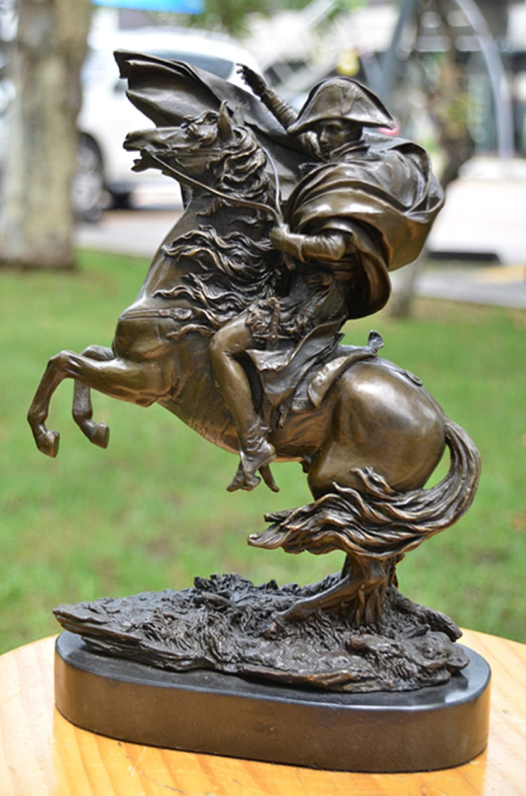 ブロンズ　像　男性　アート　置物　飾物　オブジェ　アンティーク ブロンズ 像 男性 アート 置物 飾物 オブジェ アンティーク