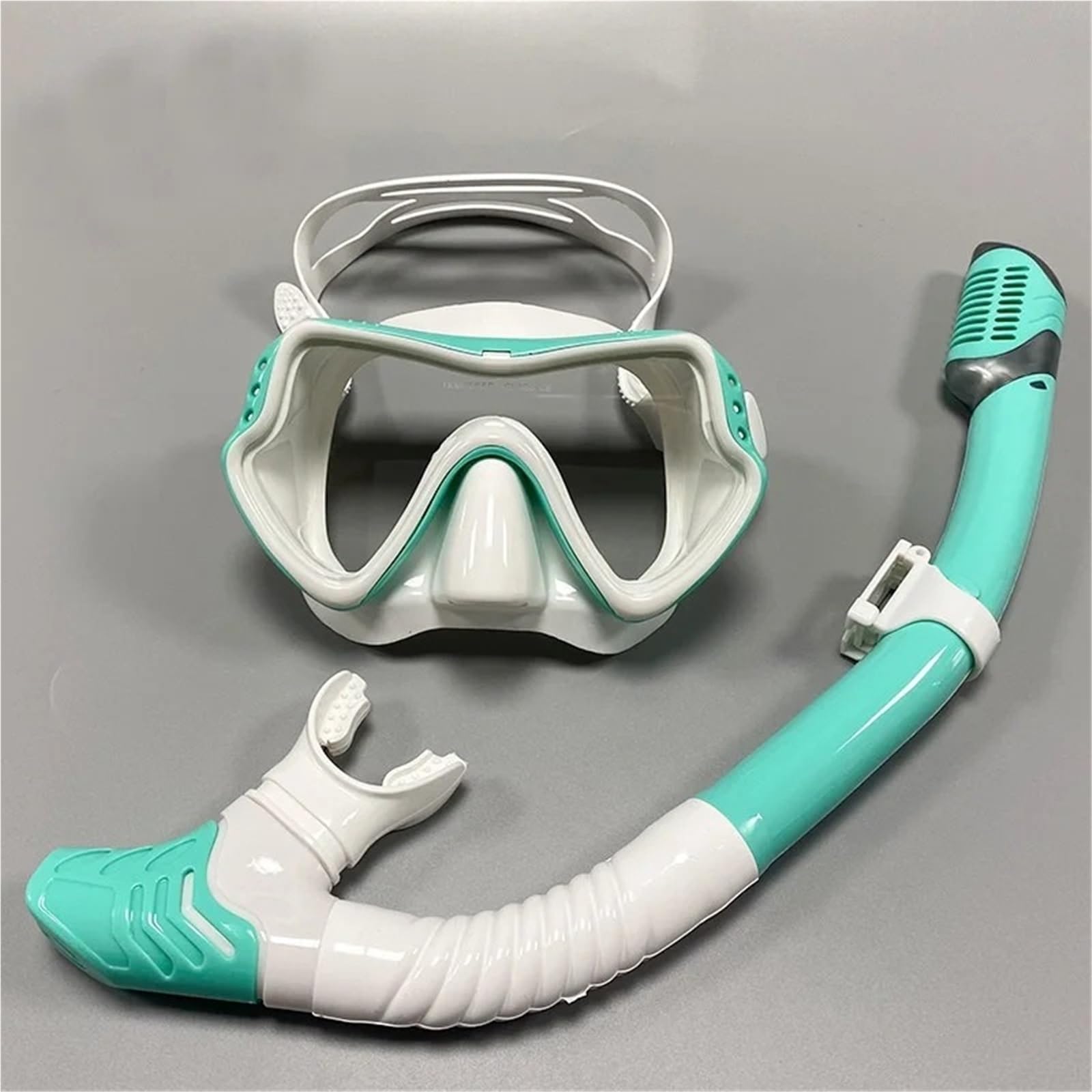 Masque Masques de plongée Ensemble de plongée avec Tuba, Masque de plongée en Verre trempé antibuée en Silicone, Lunettes pour Adultes, Masque de plongée avec Tuba Anti-Fuite(White Green)