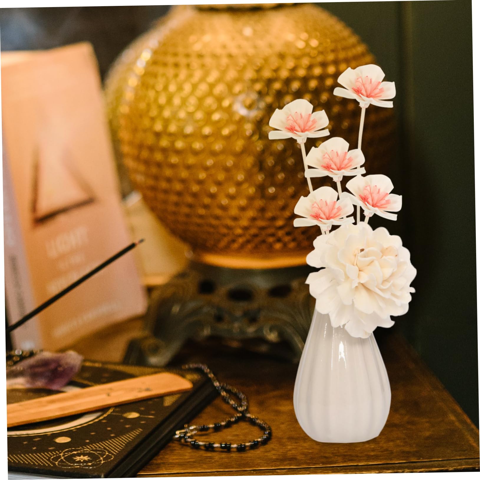 HAPINARY 5pcs Oil Diffuser Sticks Flower Diffuser Replacement Elegant Design for Home Decor Bedroom and Office Enhancing Mood and Atmosphere