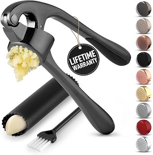 Miniatura 10 de Zulay Kitchen - Prensa de ajo prémium con mango suave y fácil de apretar, con pelador de ajo de silicona y cepillo de limpieza, de 3 piezas