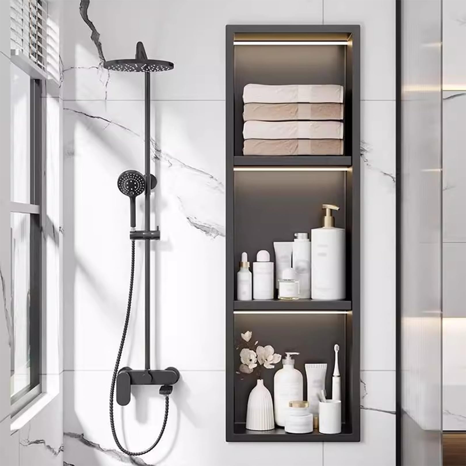 Douche encastrée noire mate pour salle de bain moderne avec étagère en acier