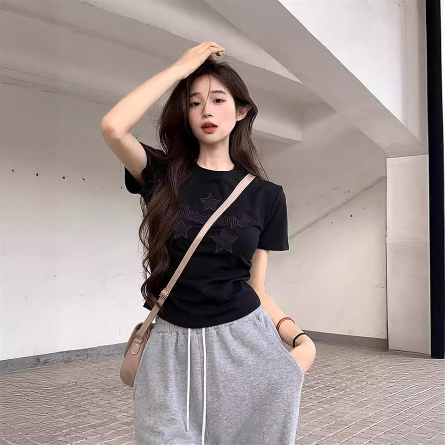 インヴェル　女性用半袖Tシャツ 新品未使用 Amazon.co.jp: 女性用Tシャツ 星刺繍韓国折り返しラウンドネック