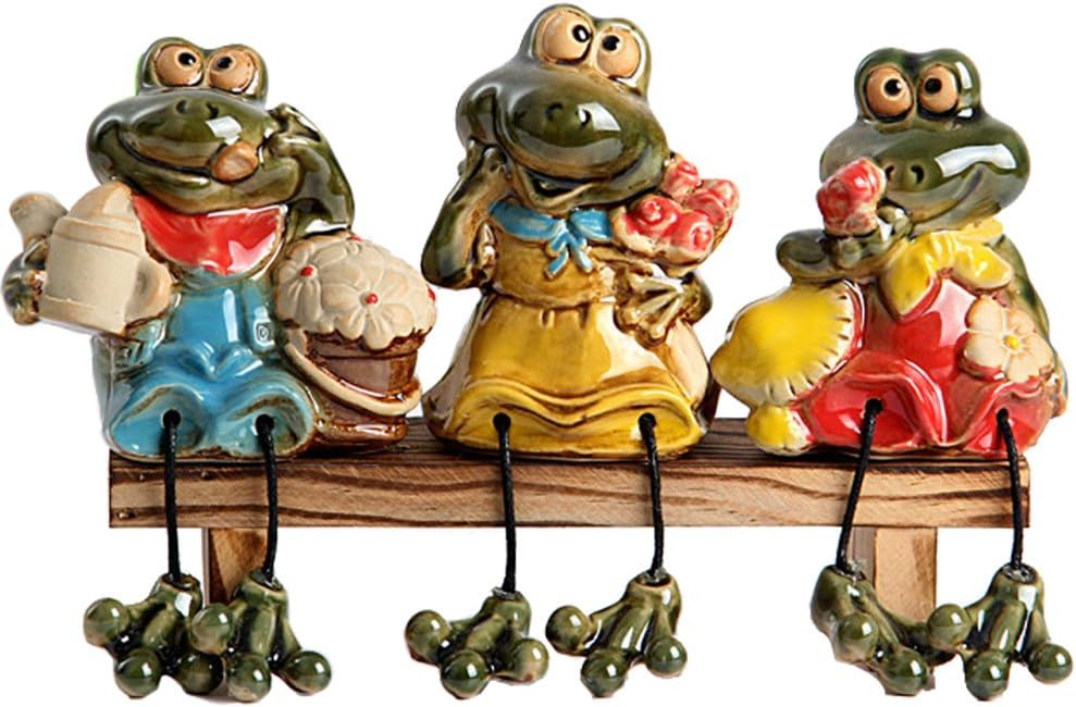 Frogs Garden Statues,Frog Figurines with Dangling Legs Sitting on Bench Outdoor Decor Garden Ornaments Set of 3