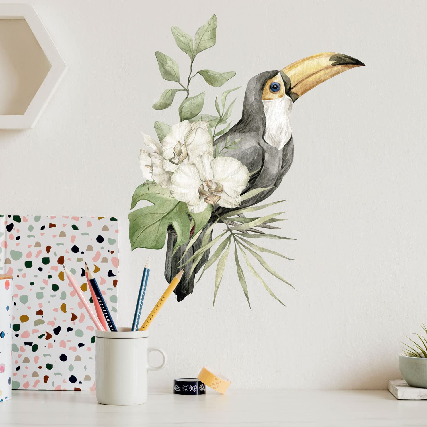 Stickerscape Watercolour Jungle Wall Stickers (Toucan) | Safari Wall Stickers for a Children's Bedroom or Nursery | Easy to Apply and Cleanly Removable