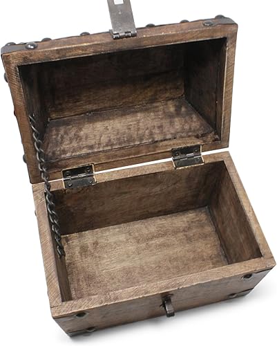 Miniatura 6 de Nautical Cove Cofre del tesoro pirata angular hecho de madera maciza con remaches decorativos (pequeño 8 x 5 x 6)  Cerradura de hierro y llaves de