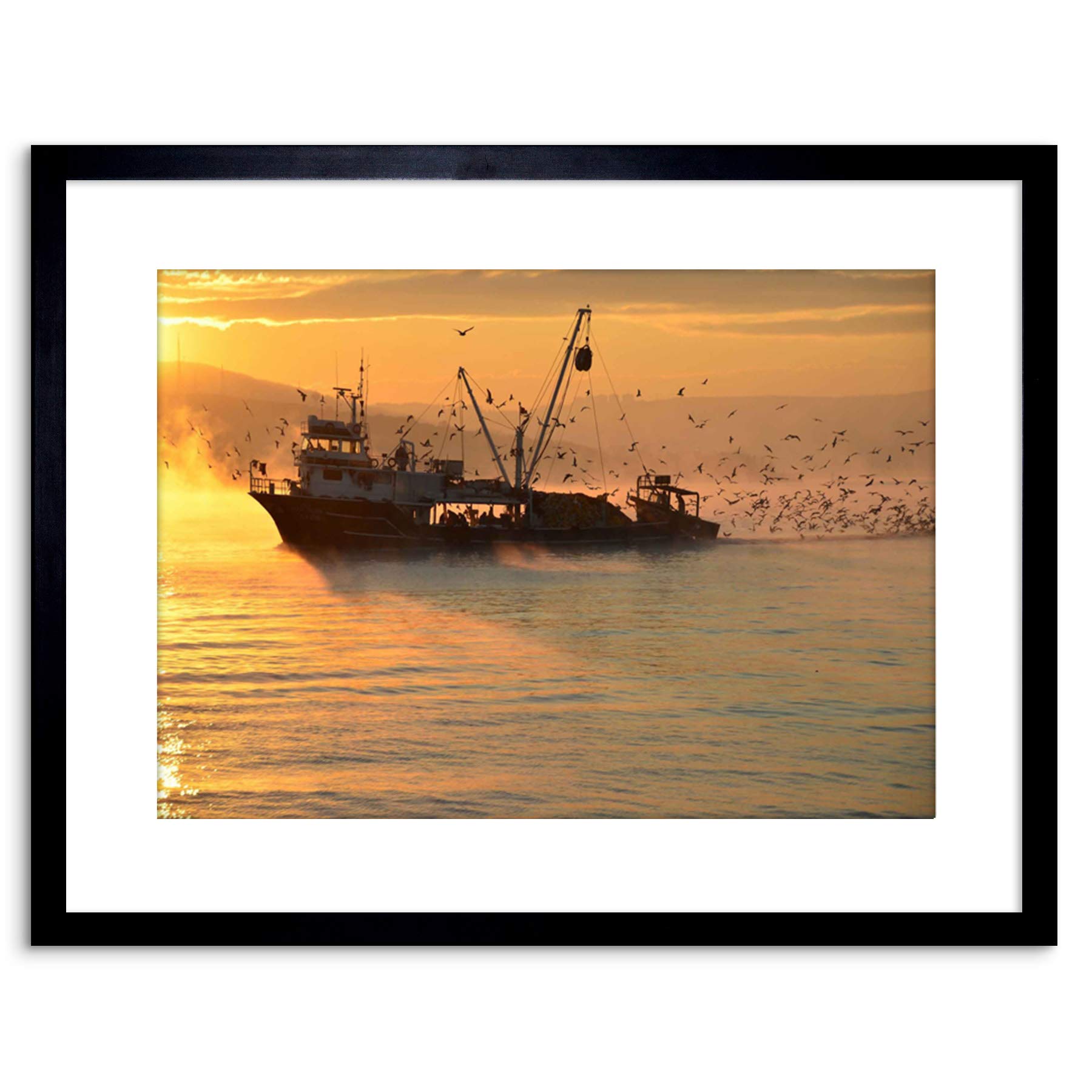 Wee Blue Coo PHOTO SEASCAPE FISHING TRAWLER FLOCK SEAGULLS SUNRISE FRAMED PRINT F97X5612