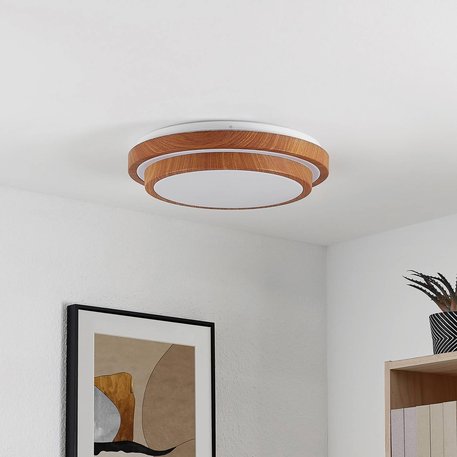 Lindby LED Lámpara de techo Vaako (Moderno) en Marrón hecho Plástico (1 llama, lámpara, plafón
