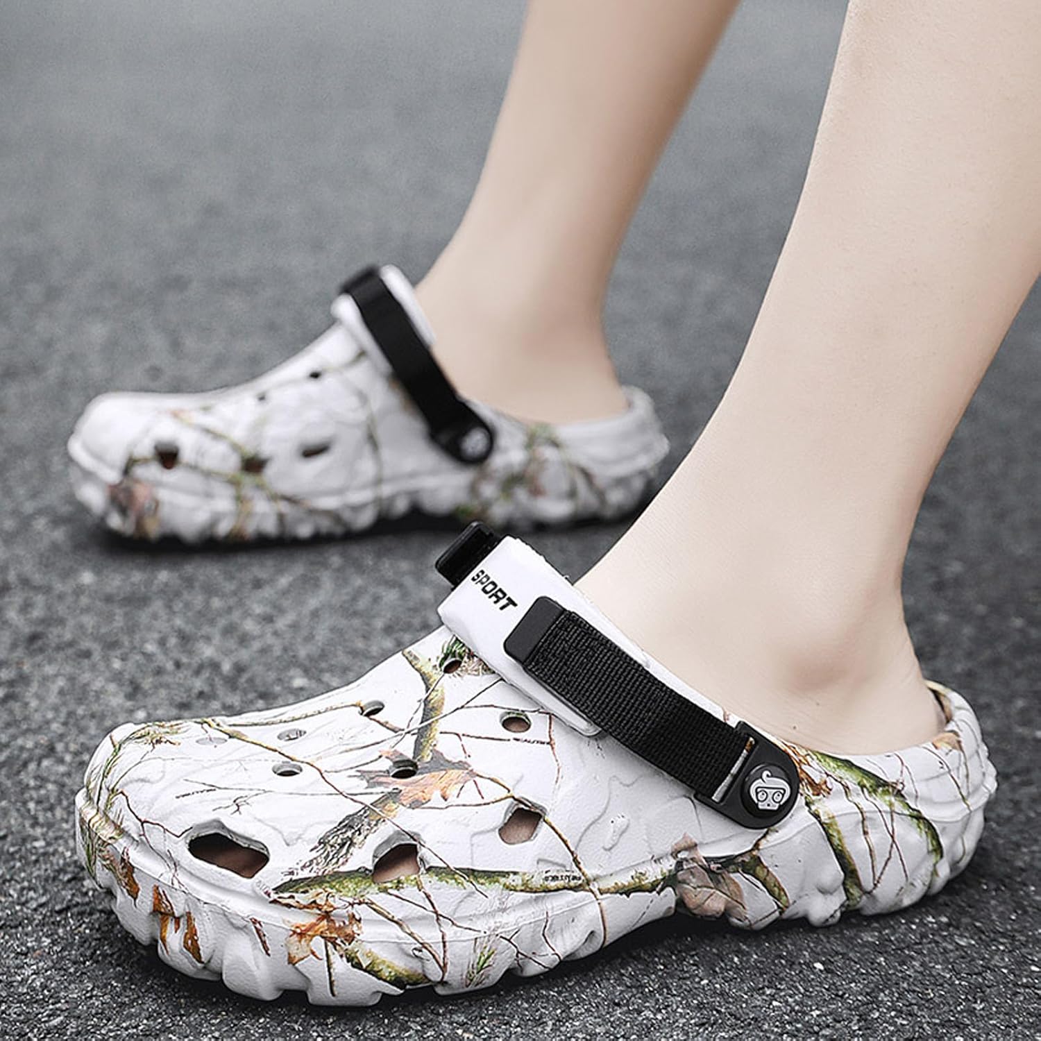 SECHRITE Men's Clogs Athletic Sports Outdoor Sandals Water Beach Shoes Slippers Sandals Lightweight Comfortable Breathable with Adjustable Back Strap