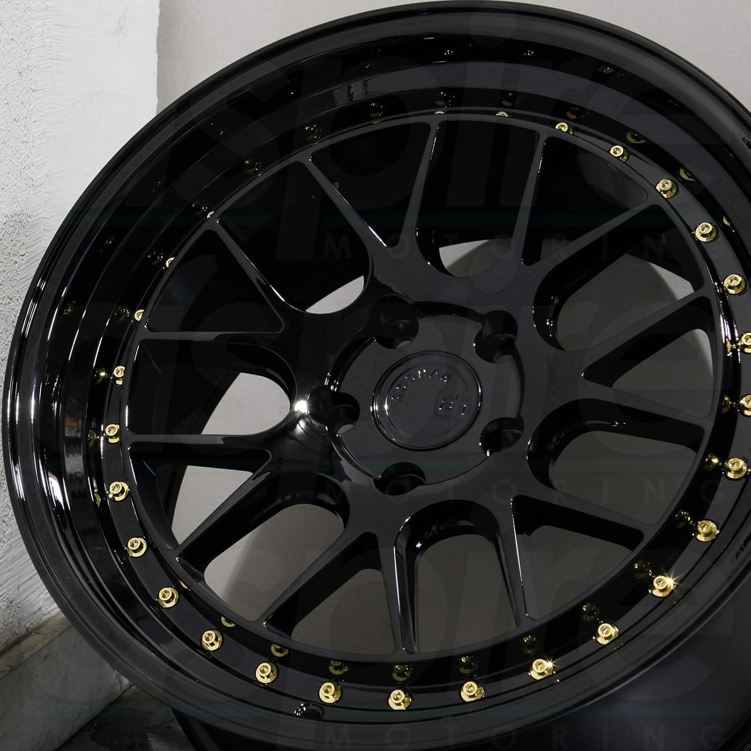 Aodhan DS-06 Custom Wheel - 18x8.5, 35 Offset, 5x114.3 Bolt Pattern, 73.1mm Hub - Gloss Black with Gold Rivets Rim