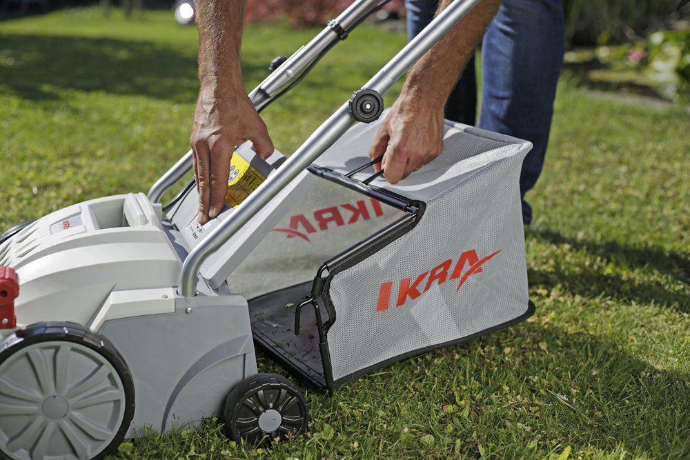 IKRA Aerator i Wertykulator elektryczny IEVL 1532 worek przechwytujący 30l szerokość robocza 32cm głębokość robocza regulowana 1.500W