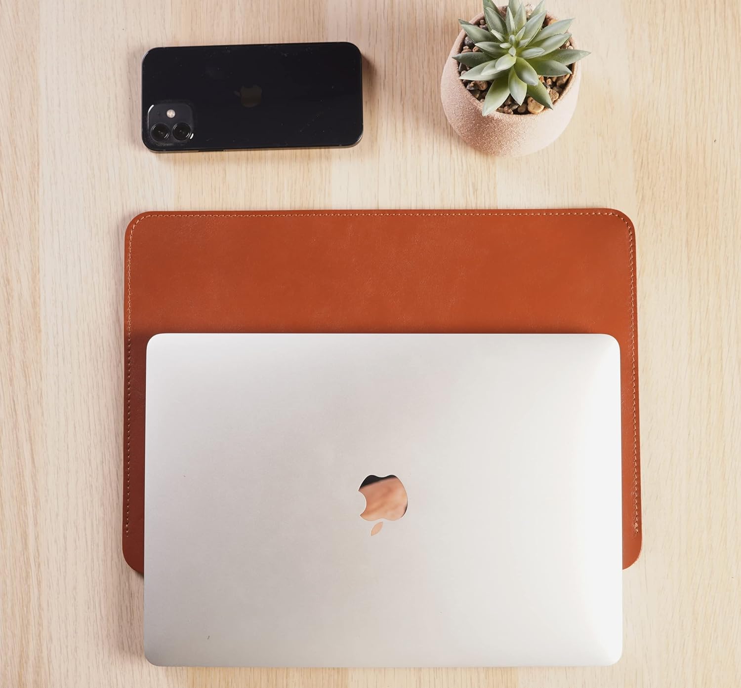 Genuine Leather Mac Sleeve for 13-inch MacBook Air 2018-2023 M1 M2 A2337 A2179 A1932 2018-2021, MacBook Pro M1/A2338 A2251 A2289 2016-2023, 12.9 iPad Pro case Bag Handmade Cognac