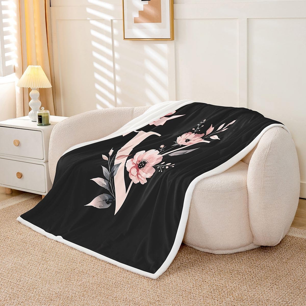 jejeloiu Cute Girly Bow Sherpa Throw Blanket for Couch Initial Letter V Super Soft Cozy Fleece Flower Floral Print Blanket for Winter, Plush Throw Spring Style Baby 30"x40" All Season