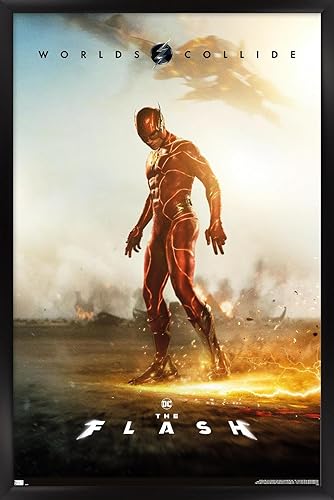 DC Comics Movie The Flash - Póster de pared de una hoja, 34 pulgadas de largo x 22.4 pulgadas de ancho, versión enmarcada en negro