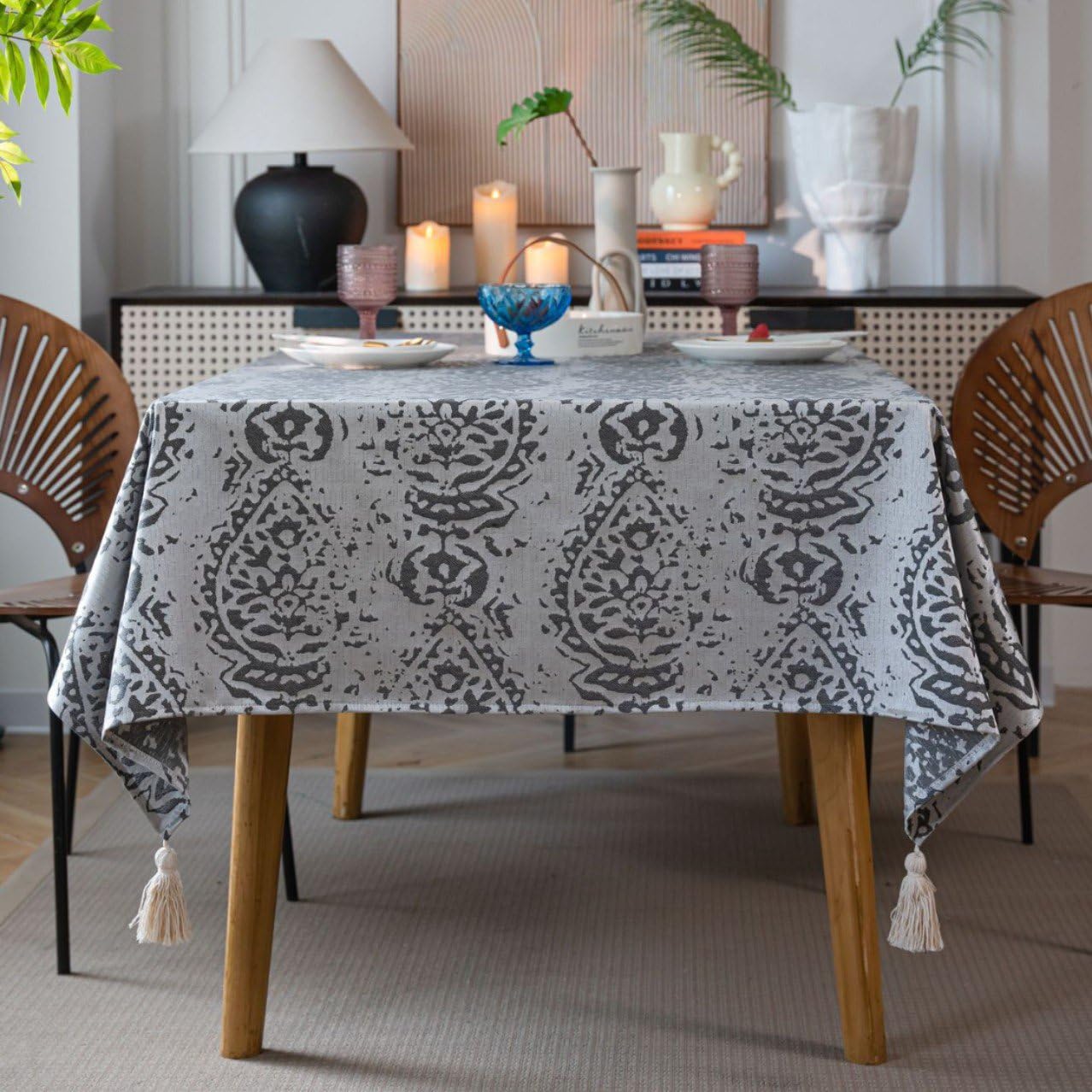 Nappe lavable en polyester coton gris foncé 135x220cm tial