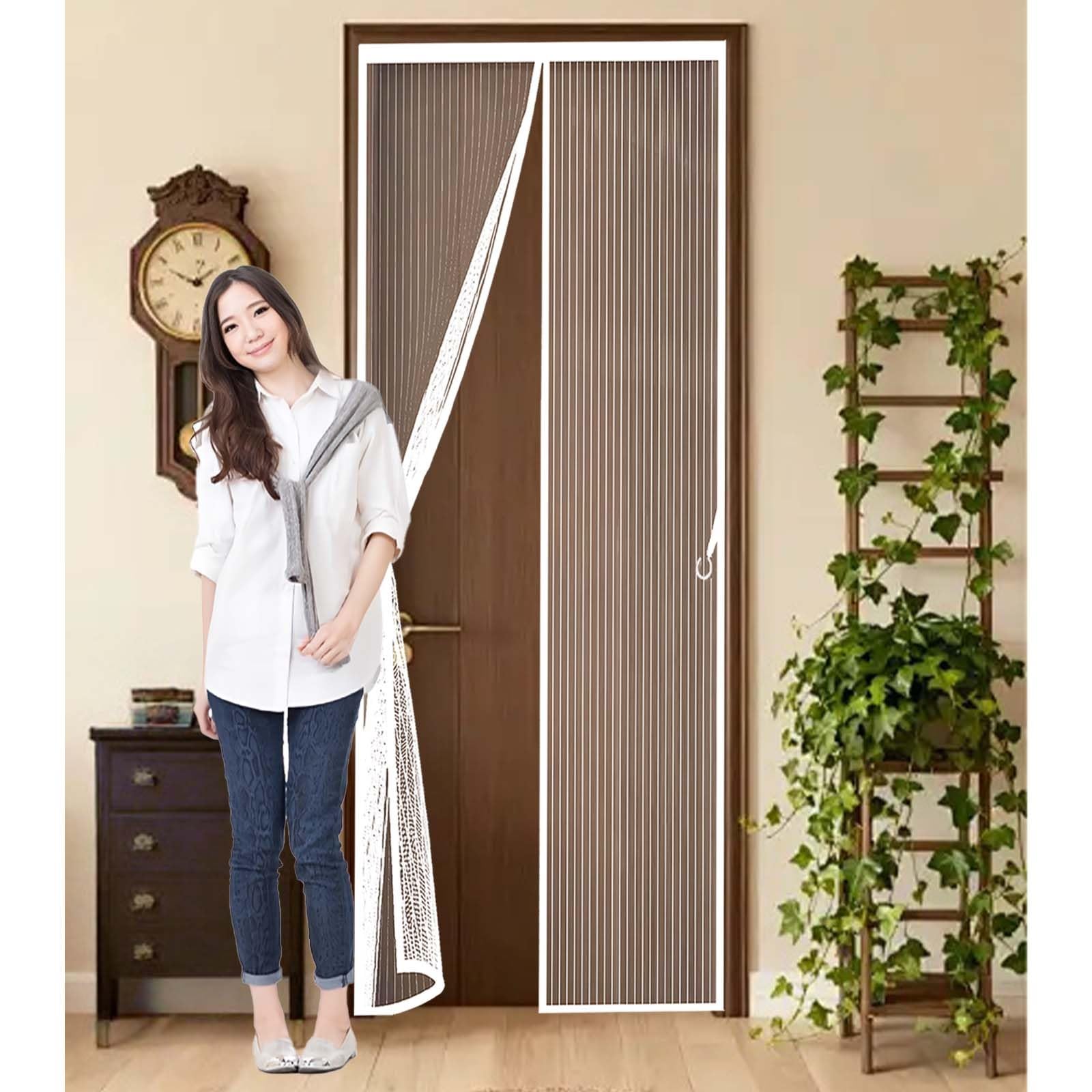 Fermeture automatique pour cette moustiquaire de porte magnétique 166x249 cm pratique et robuste