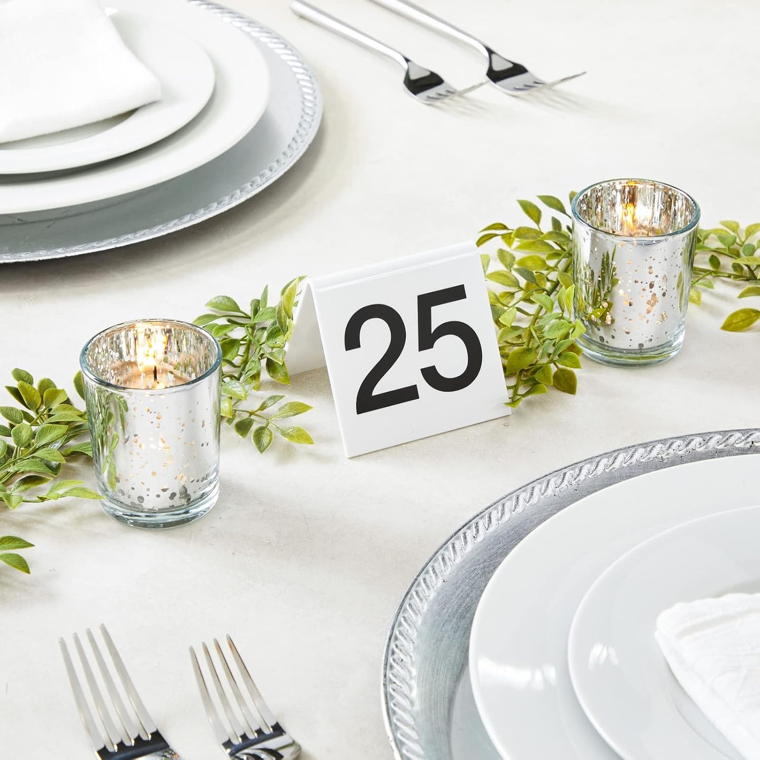 Juvale Tent-Style Acrylic Table Numbers - Medium White, 1-25 - Reusable Plastic Table Tent Markers - Food Order Number Cards with Double-Sided Slanted Design for Restaurants & Events