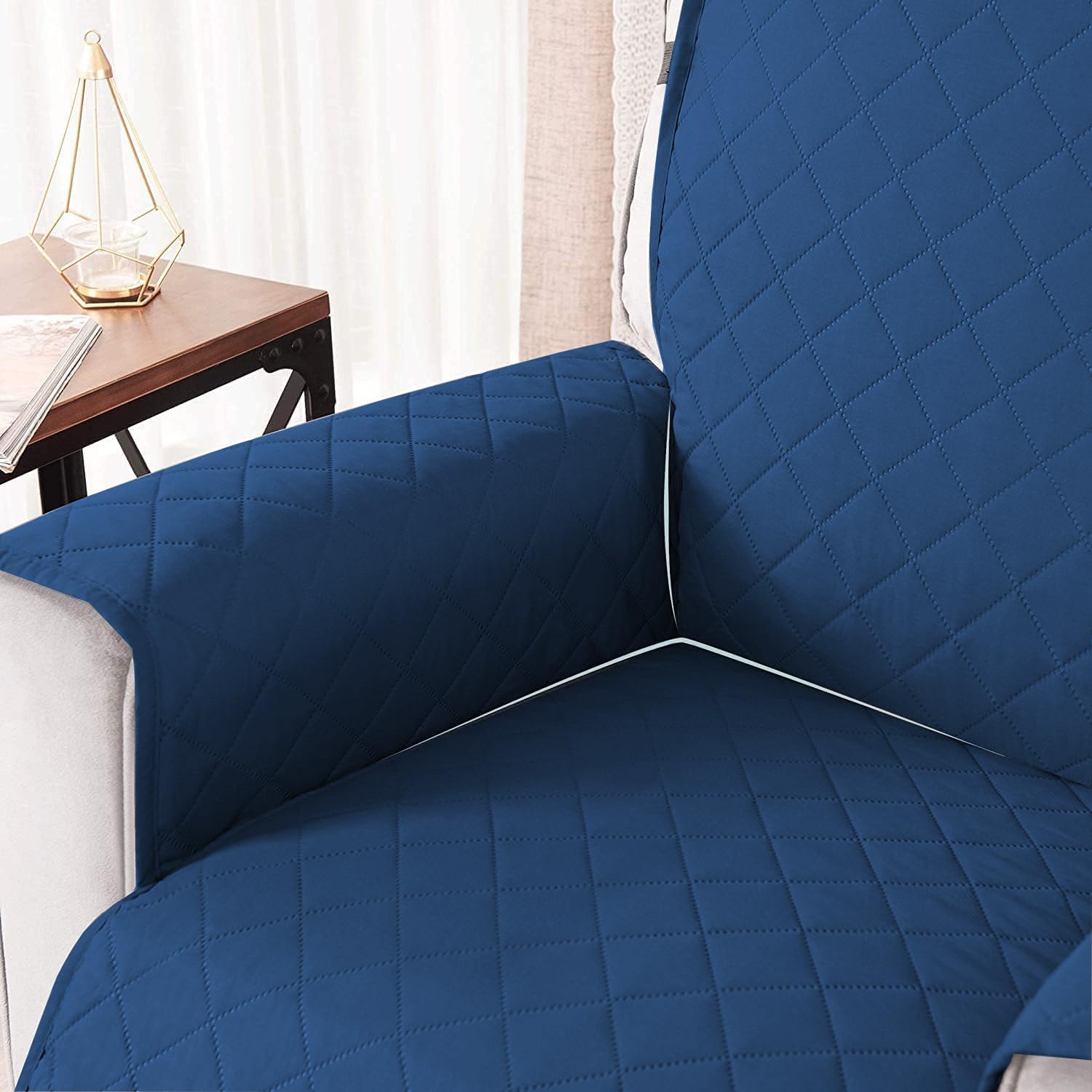 Housses de Fauteuil inclinable, Couverture Protecteur Canapé 1 Place Doux et Confortable, Housse de canapé inclinable, Protecteur de Fauteuil inclinable Lavable à la Maison (Bleu Foncé, L)