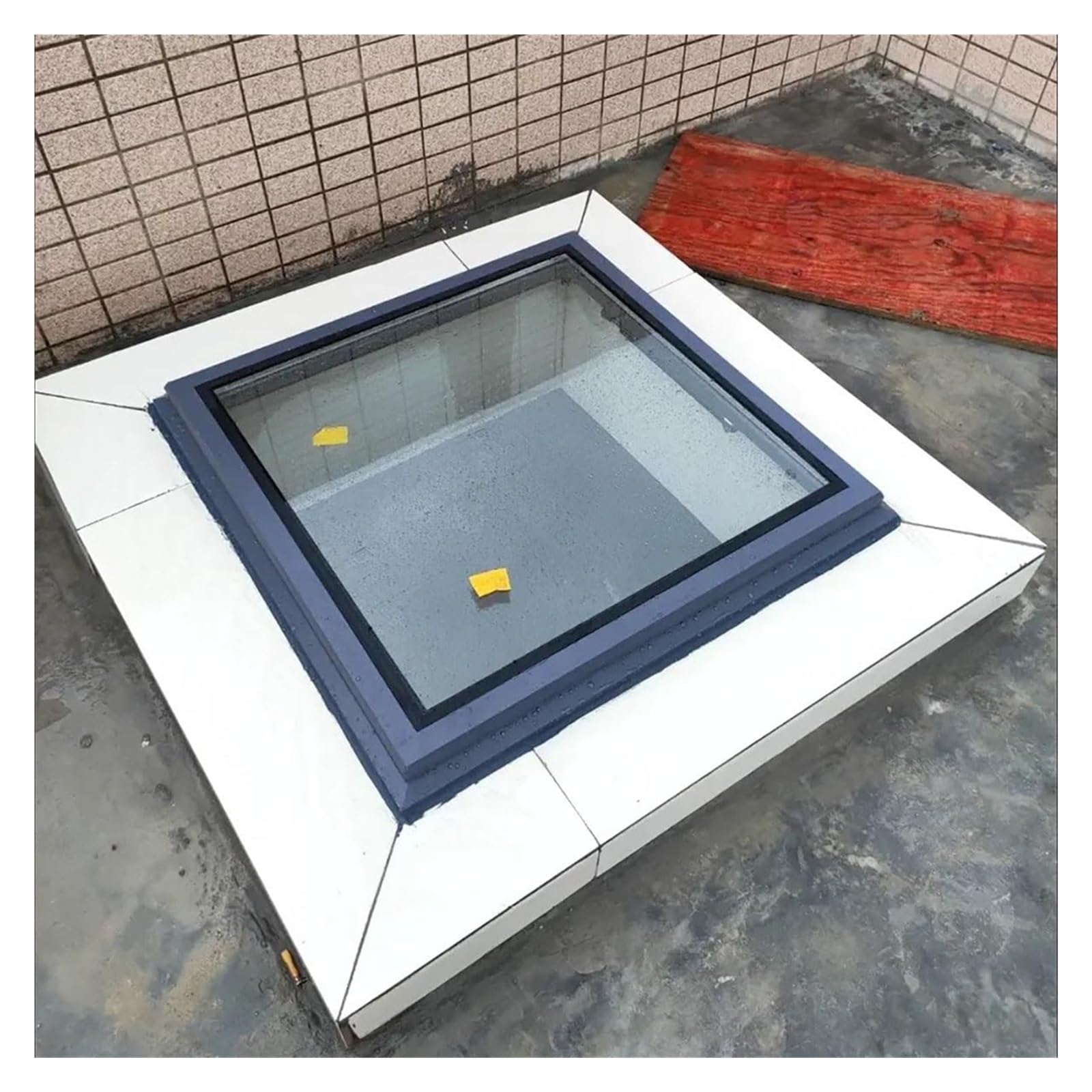 Ventana De Pozo De Iluminación De Techo Plano Inclinado For Ático Interior, Ventana De Techo con Claraboya, Claraboyas De Sótano, Marco De Aleación De Aluminio(60x55cm)