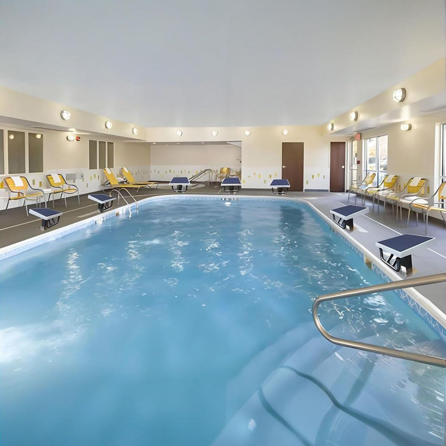 Piattaforma di partenza per immersioni, tavola da competizione con base in acciaio inossidabile, superficie antiscivolo, carico 272,2 kg, inclinazione di 15° per allenamento in piscina
