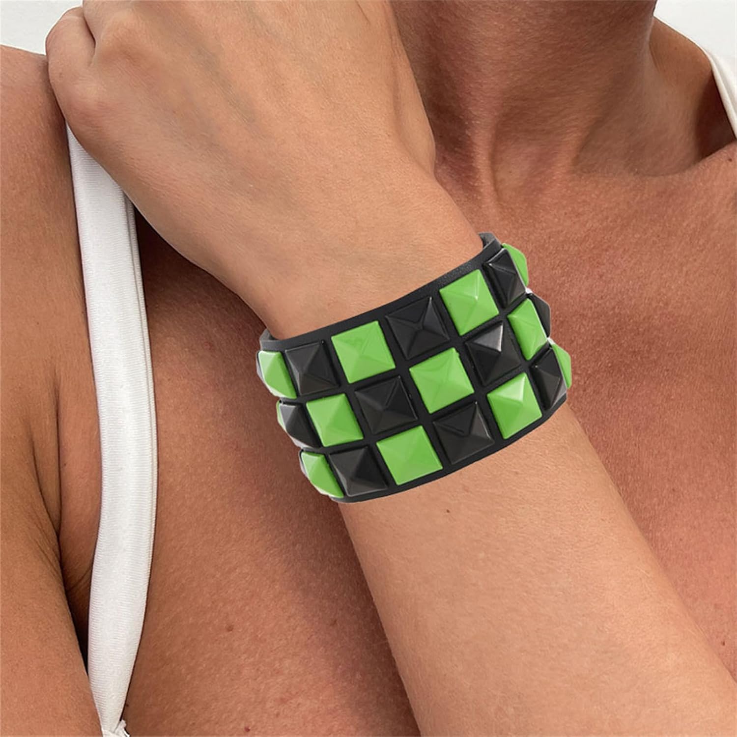 Dreuyet 3 Piece Checkered Leather Bracelet Set Black White PU Wristband Adjustable Gothic Punk Style Halloween Accessories for Men Women