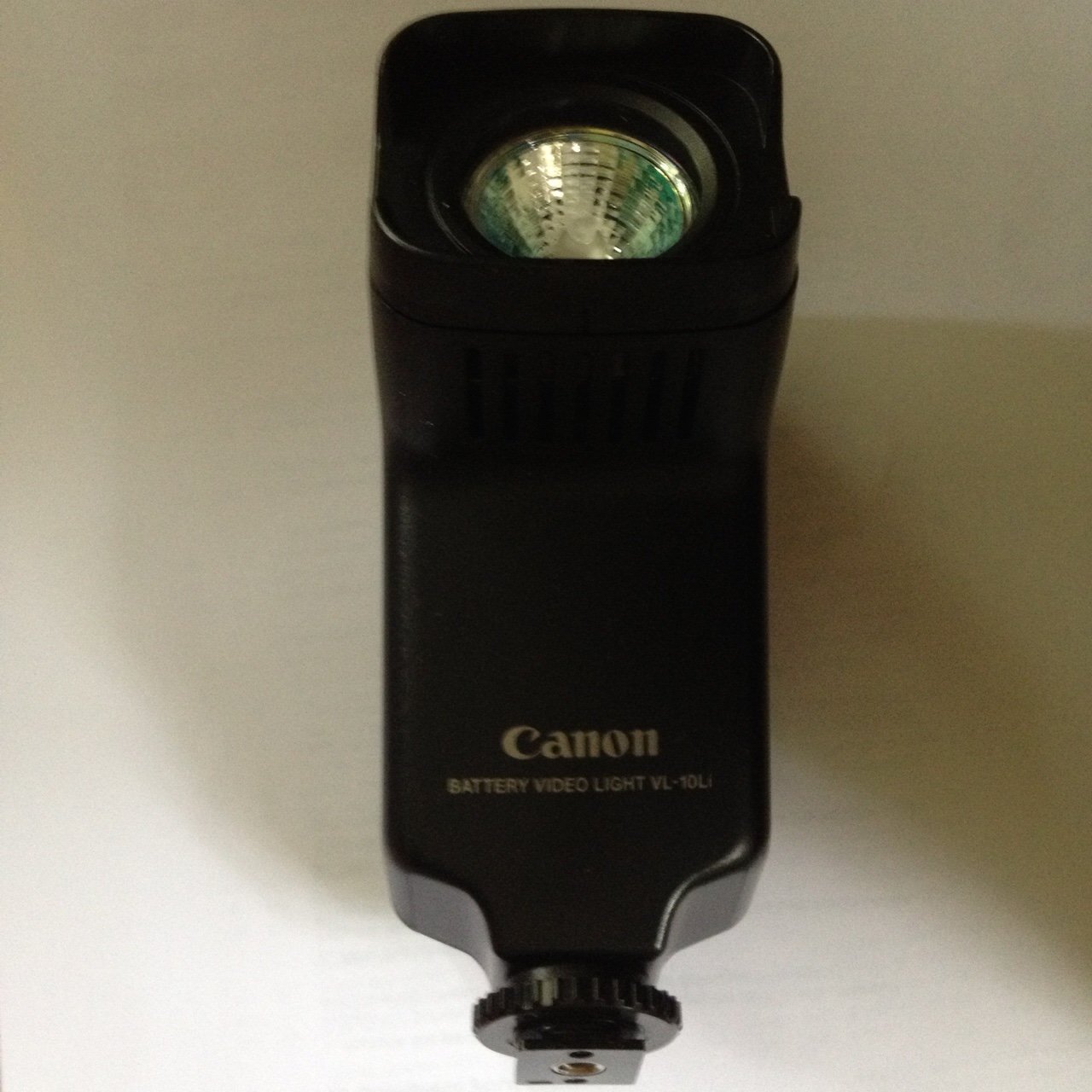 Canon Vl-10LI バッテリービデオライト(中古品) Amazon | Canon Vl-10LI バッテリービデオライト | 定常光ライト 通販