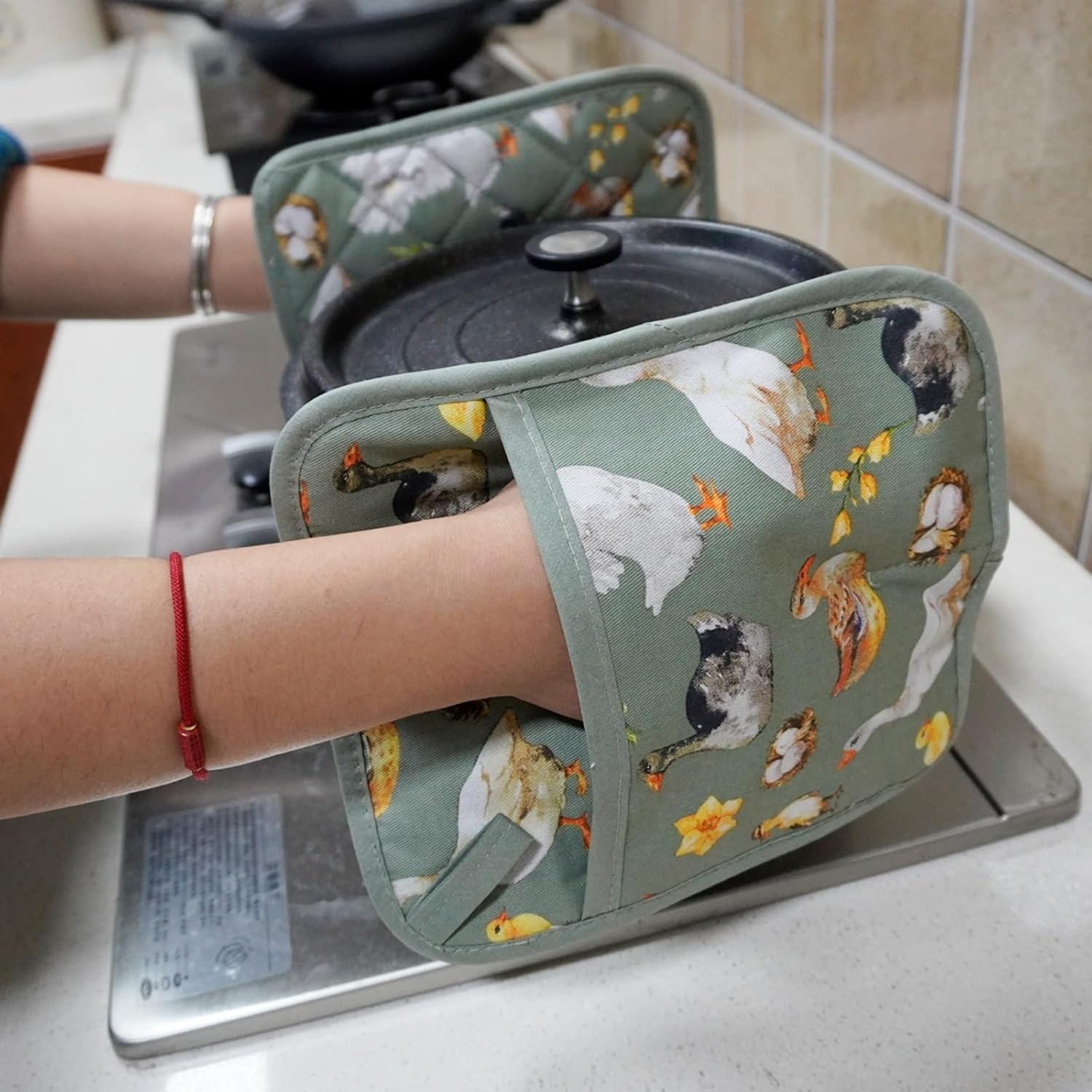 Pot Holders Set of 2 Heat Resistant 480℉ Kitchen 100% Cotton Comfortable Lining Printing Teal Flower Women Men Home Cooking Baking Microwave BBQ Gift (Teal potholders) - Image 4