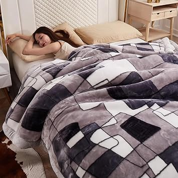 Korean Mink Blanket Queen Size, Thick Heavy Warm Fleece Blanket for Winter Full Size Bed,Reversible Luxury Vintage Thermal Blankets, Double Layer Blankets for Chilly Nights(70x87 inch, Line)