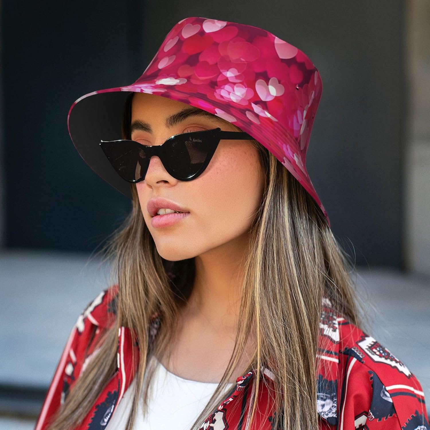 Bucket Hat Valentine's Day Love Heart Print Summer Sun Hat Trendy Beach Funny Fisherman Hat for Men Women Unisex Black
