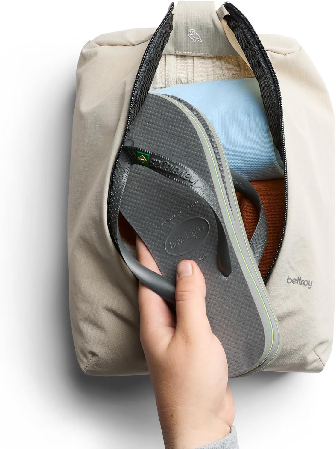 Bellroy Lite Packing Caddy 8L (Travel Organizer Packing Cube, Zip-up Storage Solution for Travel Near or far) - Ash - Image 4