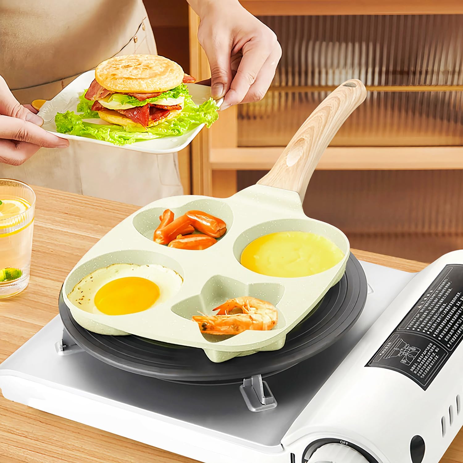 4 tazas de sartenes para huevos, sartén para tortillas, sartenes antiadherentes fáciles de limpiar, molde para huevos para sándwiches de desayuno compatible con estufa de gas y utensilios de 4