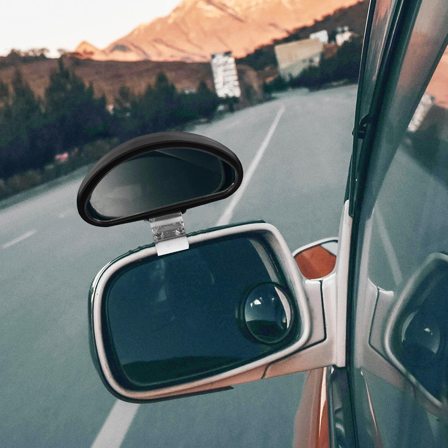 Alipis Adjustable Blind Spot Car Mirror with Broader View Wide Angle Rearview Auxiliary Mirror Made of Sturdy Abs and Glass for Enhancing Safety while Driving