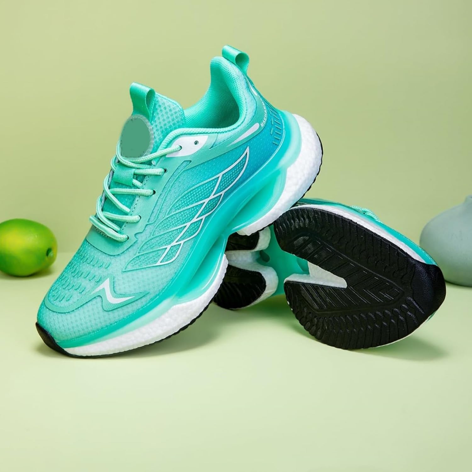 Men's Basketball Shoes Non-Slip Breathable Running Fashion Sneakers Hands Free and Supportive Athletic Sports Tennis Walking Shoes Lightweight Lace-Up Slip-On Gym Fashion Sneakers Comfort Wear - Image 3