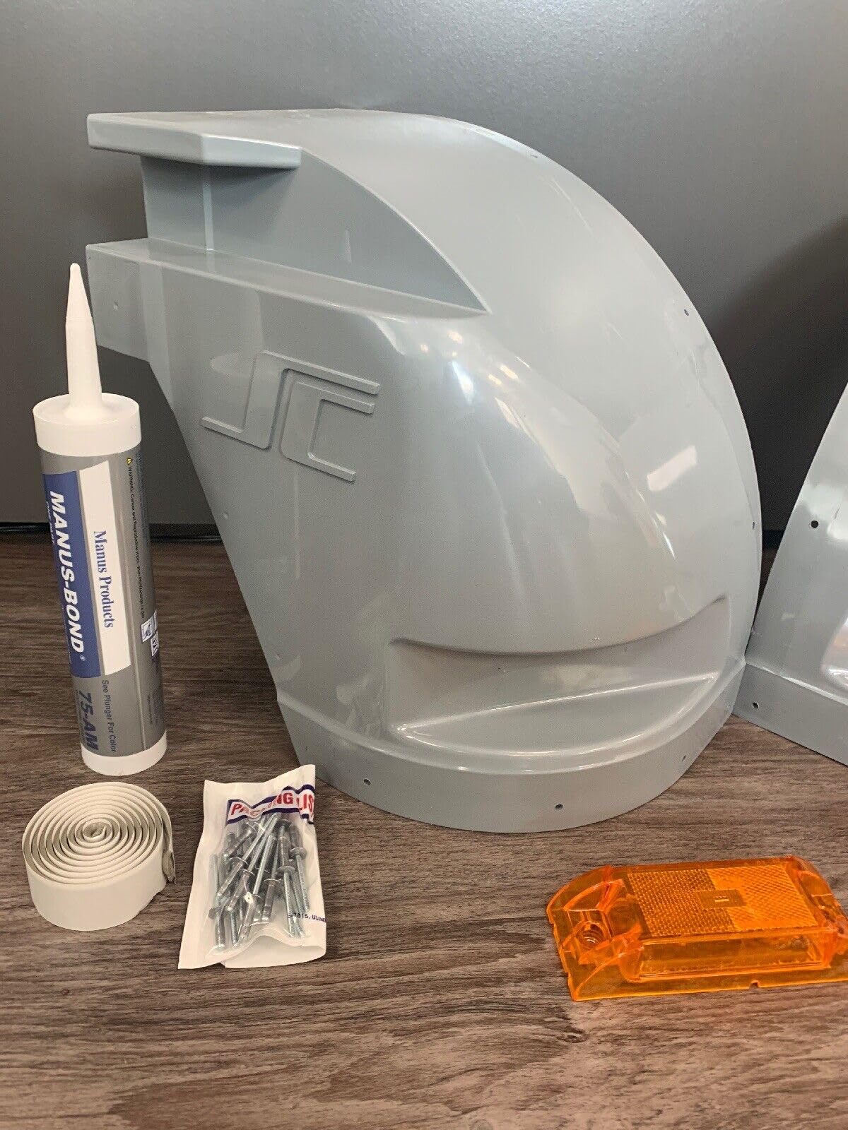 Generic Supreme Corner Cap Kit - 116405 + 116404 + Rivets,Caulk, Sealer + LED Lights OEM