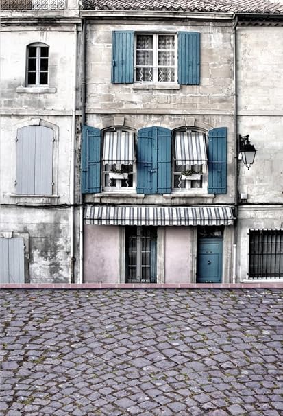 Amazon Aofoto 写真撮影用背景幕 芸術的な背景 ストリートビルディング 木製窓 古い壁 レンガ床 ノスタルジックなシーン 写真スタジオ小道具 ビニール壁紙 子供 女の子 ポートレート Aofoto バックペーパー 背景布