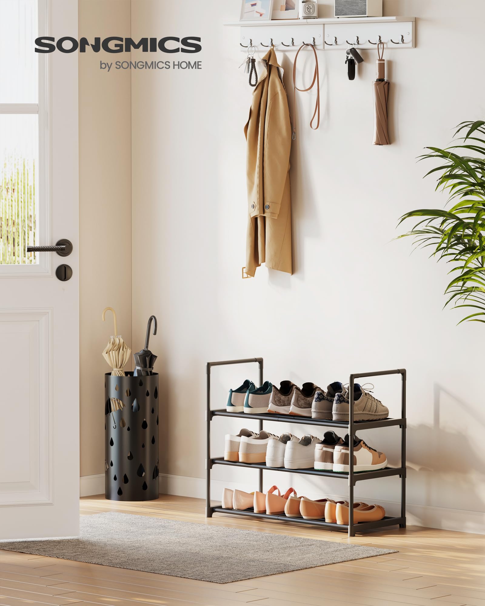 SONGMICS Scarpiera a 3 Ripiani, Scaffale Portascarpe, Organizzatore in Metallo, per 6-9 Paia di Scarpe, Impilabile, Corridoio, Soggiorno, Camera da Letto, 30 x 68 x 55 cm, Nero LSA203B01