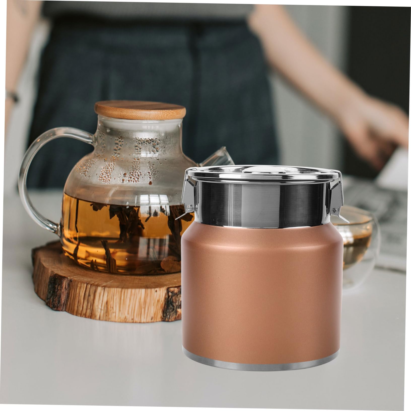 MAGICLULU Lattiera in Acciaio Inossidabile da 2.5l Coperchio Ermetico, Superficie Liscia e Stile Rustico Country, per Casa e Campeggio